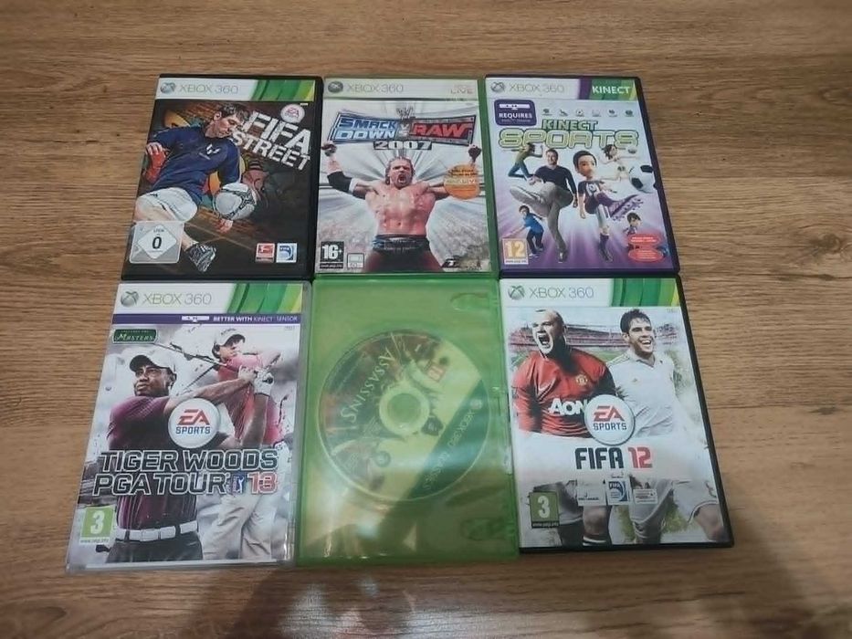 Xbox 360 250GB + Kinect + 2 pady + 14 gier
