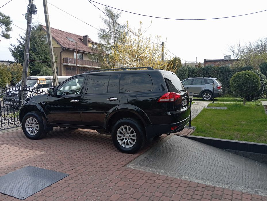 Mitsubishi Pajero Sport II  prywatny automat Super Select 2,5 TDI