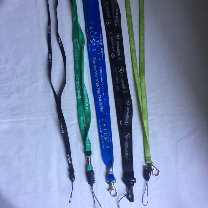 Шнурки для телефона