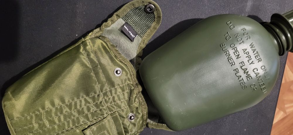 Фляга з чохлом на флісі. Нова