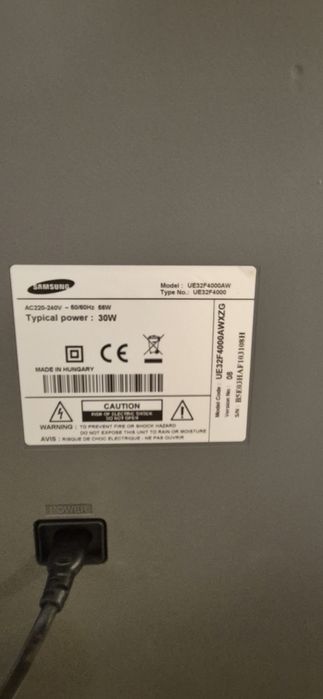 Telewizor samsung UE32F4000AW 32 cale jak Nowy