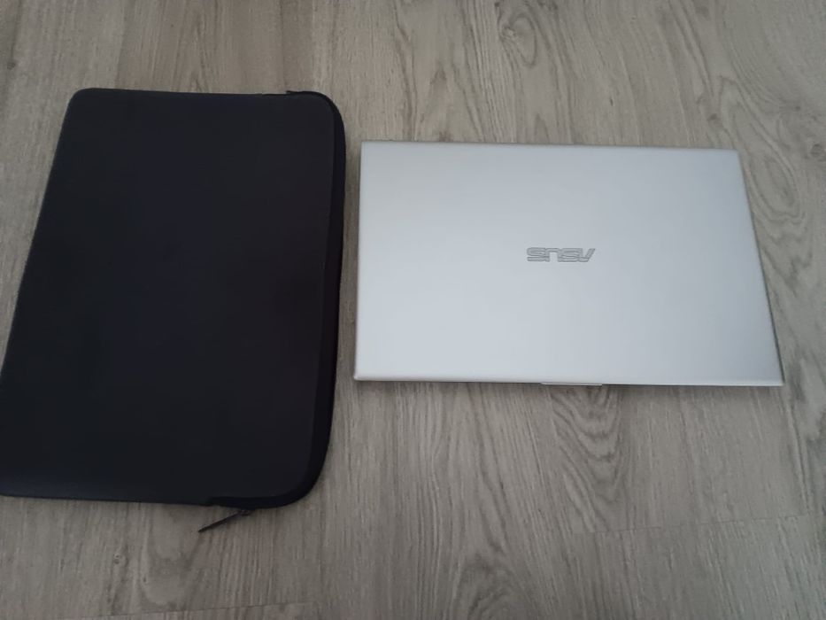 Asus Vivobook-15.6'' RAM: 8 GB - 1 TB HDD + 256 GB SSD