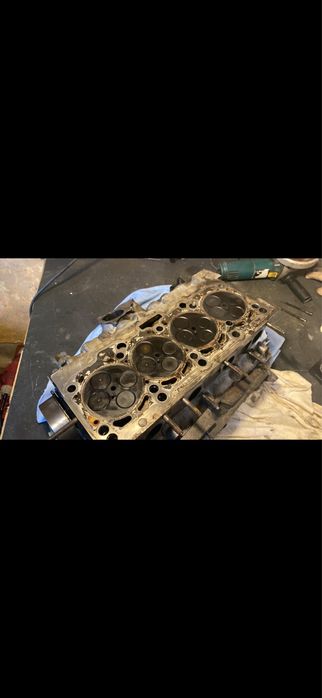 Glowica audi a3 8p 2.0bkd