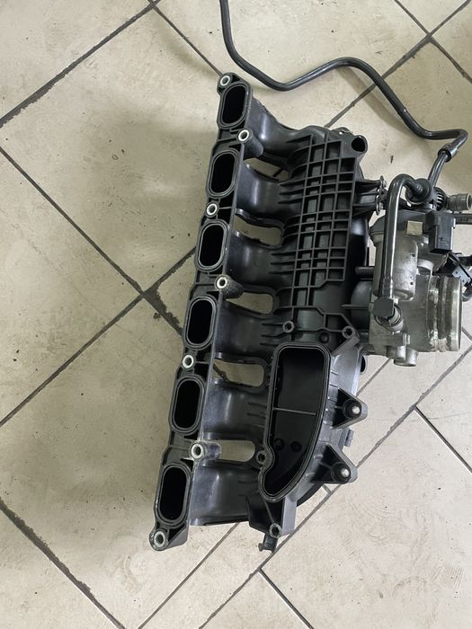 Bmw f01 f10 f06 f15 колектор n55