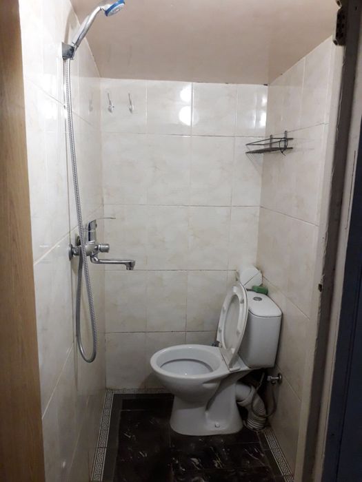 Здам 1-кімнатну  окрему квартиру в приватному будинку, метро Лісова -