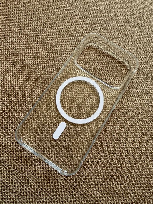 Прозорий чохол MagSafe для iPhone 17 Pro