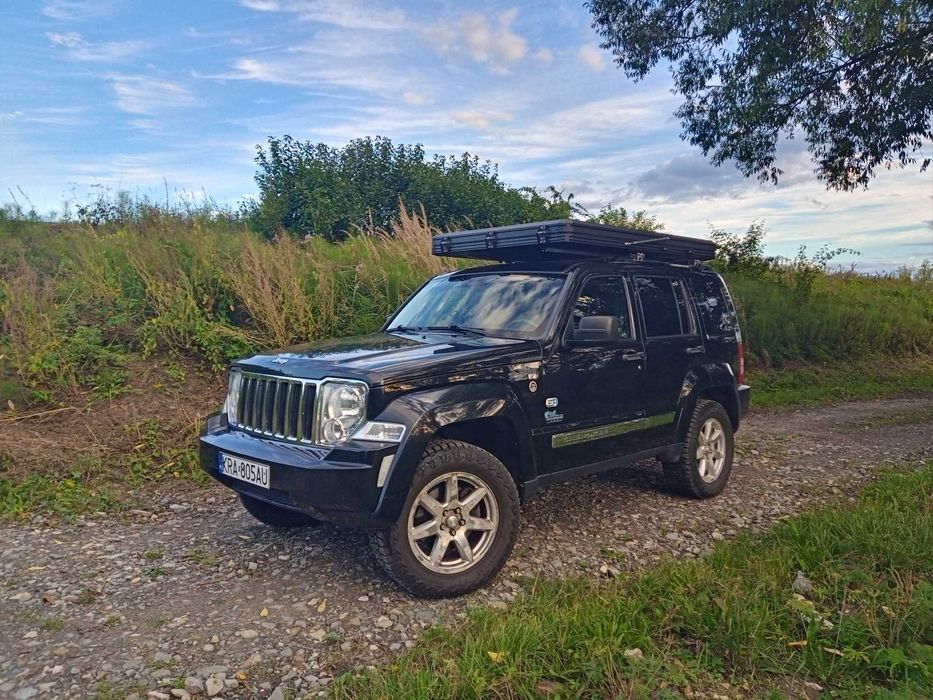 Jeep Cherokee liberty kk 4x4 2.8crd 200KM  wyprawowy, namiot, zabudowa