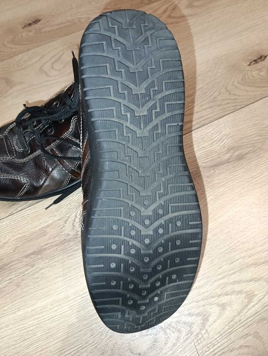 Buty Zen się, brązowe