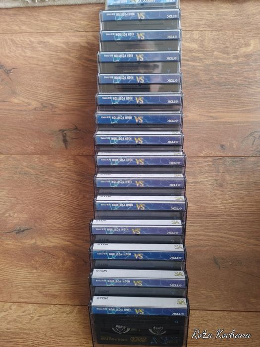 Sprzedam 15 legendarnych kaset chromowych TDK-SA cena 150 zł
