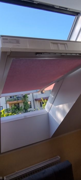 Roleta Velux - stan bdb