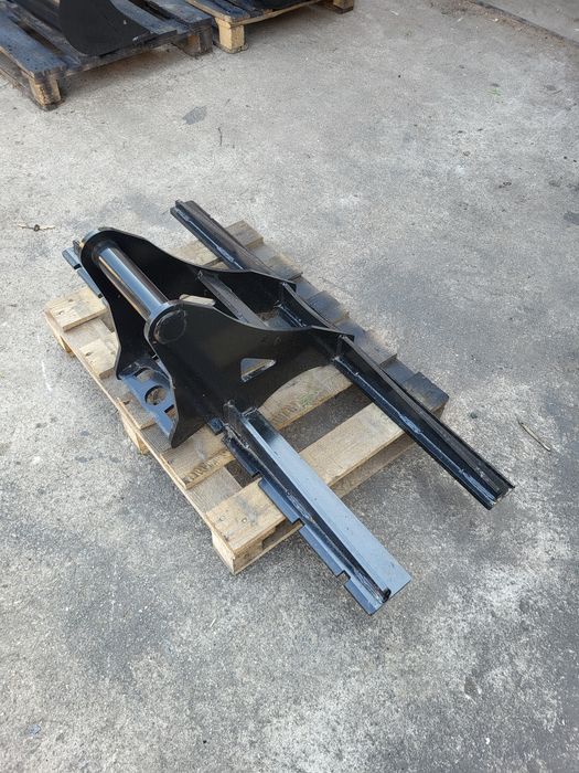 Łyżka kopiąca 30cm + zęby do maszyn o wadze 3-4 Tony pasuje pod złącze ms03