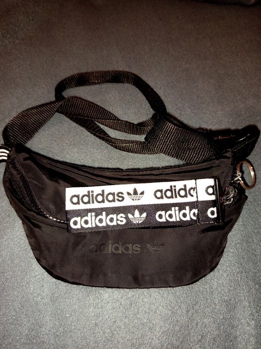 Nerka mała adidas unisex męska damska czarna
