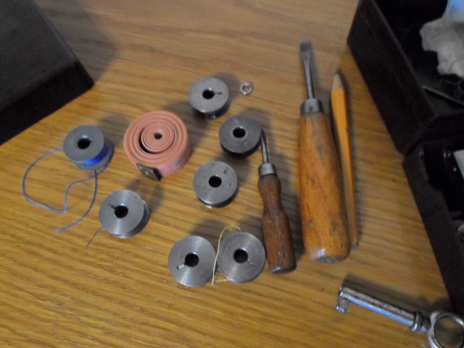 Немецкая швейная машинка VERITAS automatic 8014/3 инструкция, запчасти