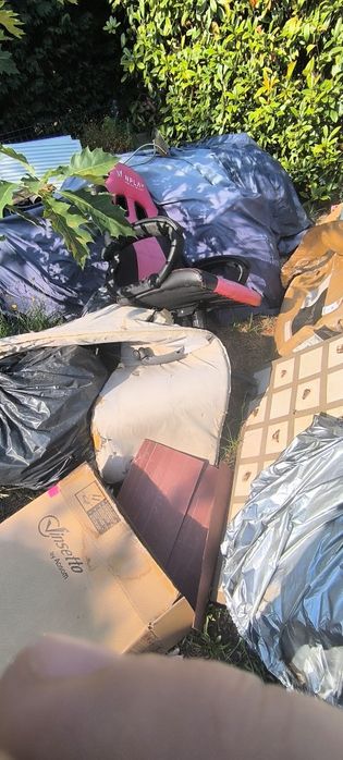 Entulhos carga limpeza
