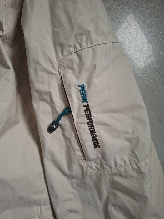 Kurtka peak performance