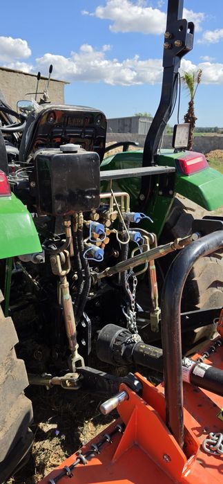 Vendo Trator 40cv com 10h de trabalho