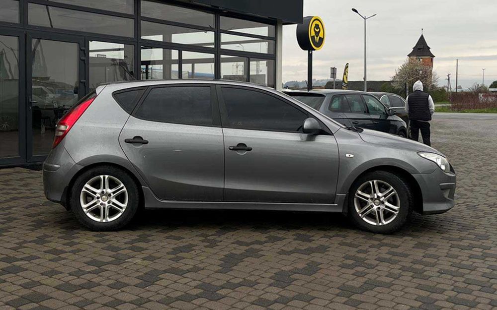 Hyundai i30 2011