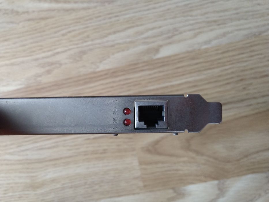 Karta sieciowa Gembird NIC-R1 i Pamięć RAM Elixir 256MB 400Mhz Stare ...