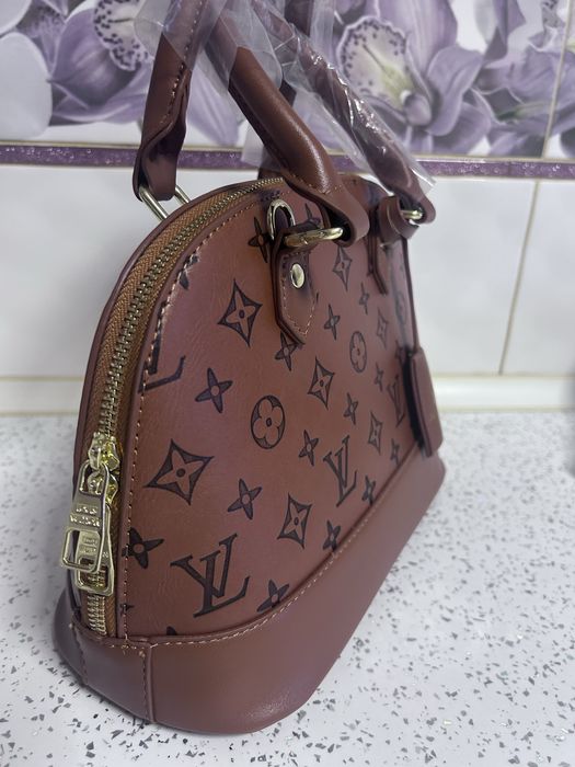Женская сумка Lovis Vutton