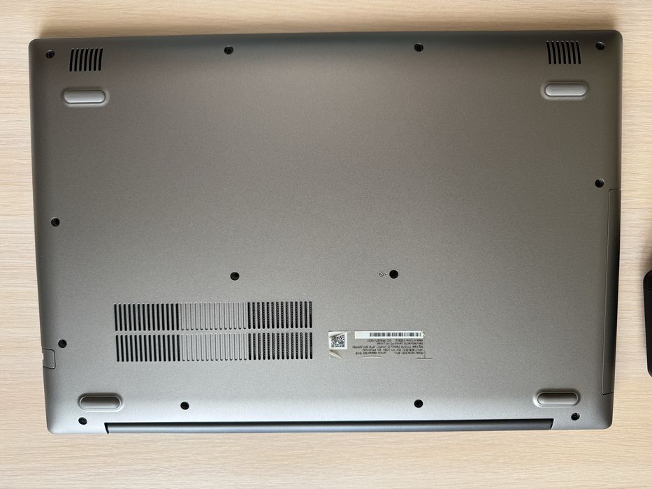 Продам свой ноутбук Lenovo