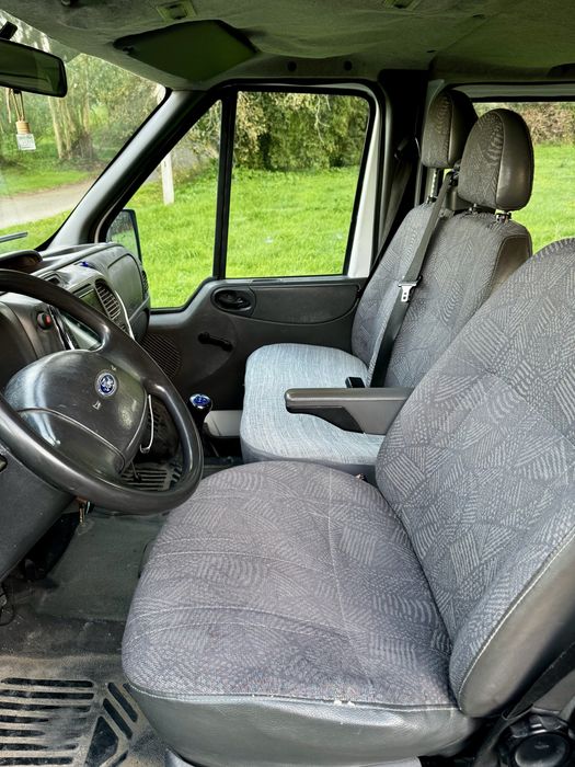 Ford Transit 350 Caixa Aberta 2001 avariada