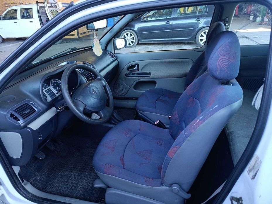 Renault clio diesel 5 lugares