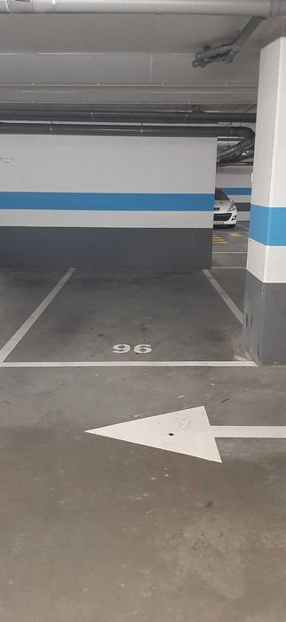Garagem c/segurança 24/7 - 5min Aeroporto - metro de Cabo Ruivo