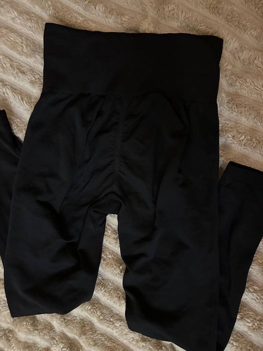 Жіночі лосини  з пушап ефектом