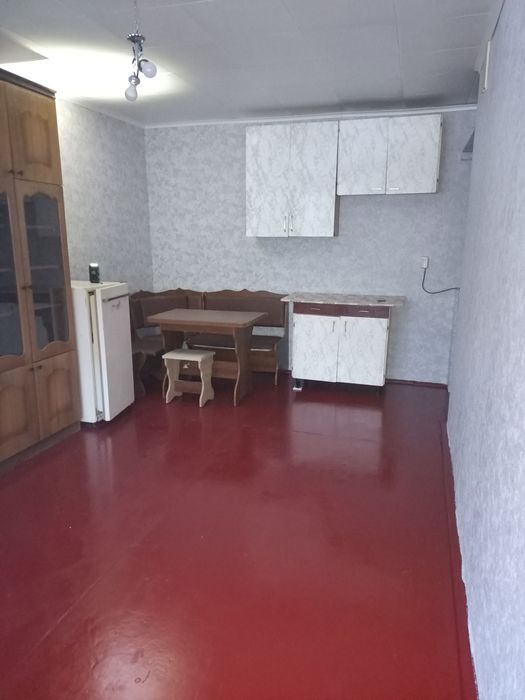 Оренда кімнати в гуртожитку