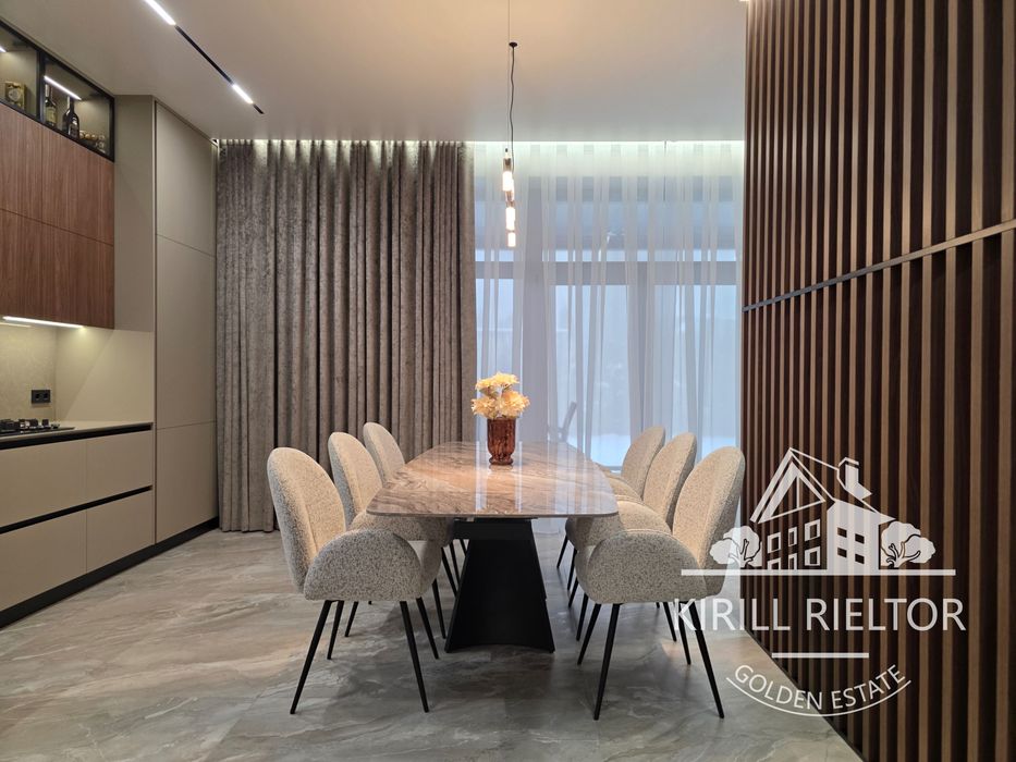 В городке «Золотые Ключи»  продается новый дом с ремонтом «BARN Style»