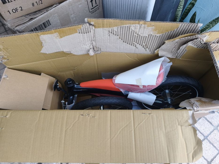 Bicicleta de Iniciação BMW KidsBike sem pedais