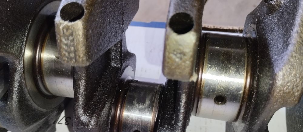 Колінвал 11183  1.6 калина, пріора ваз 21099,2110,2113,2114,2115