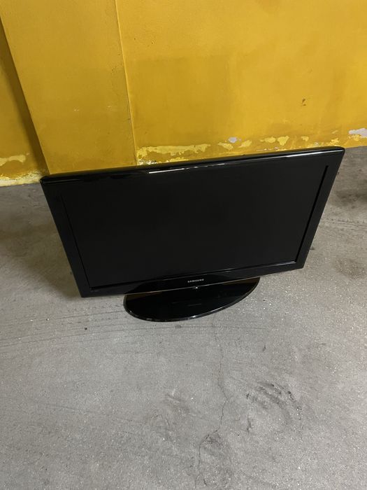 TV Led Samsung 37”