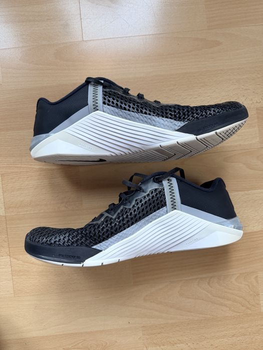 Buty Nike Metcon roz. EUR 43