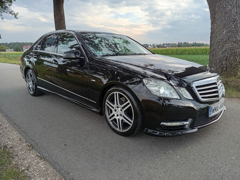 Mercedes Benz E350 CDI BlueEFFICIENCY