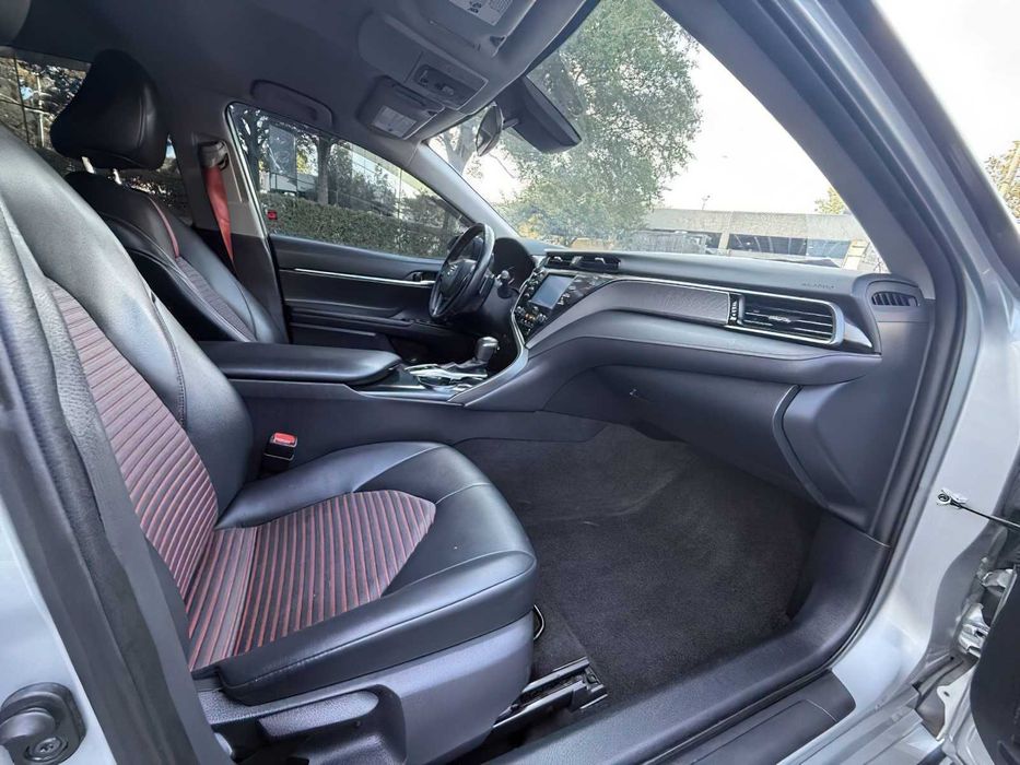 Toyota Camry TRD      2020