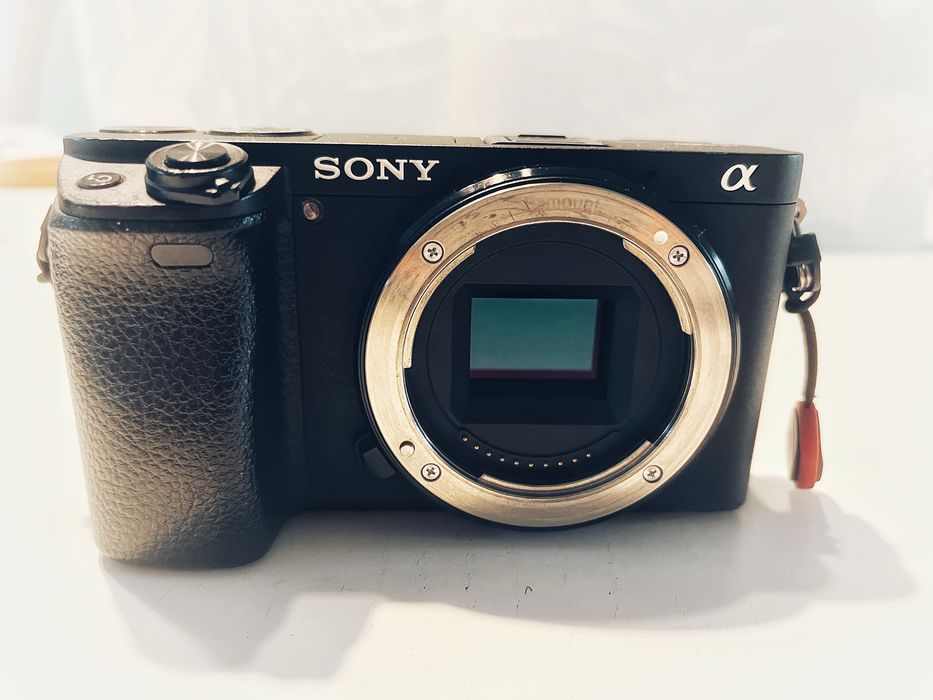 α6300　ボディ Amazon.co.jp: SONY(ソニー) ミラーレス一眼 α6300 ボディ