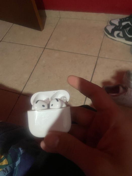 Airpods 4 APPLE novos