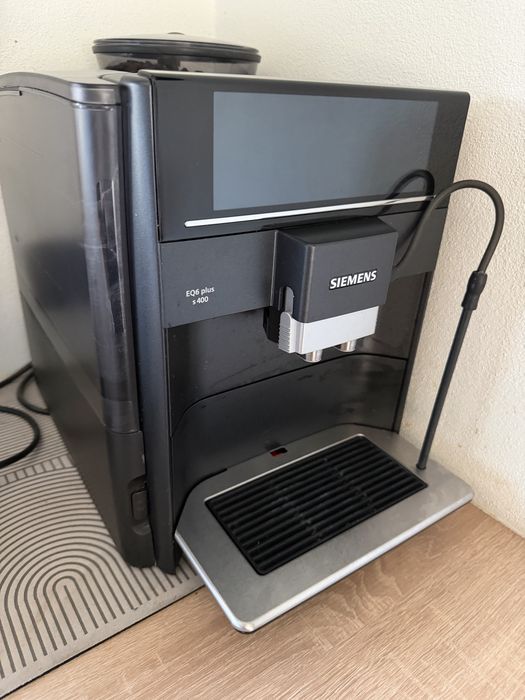 Ekspres SIEMENS EQ6 plus  s400