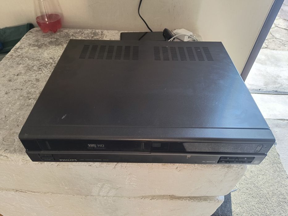 Magnetowid VHS Philips