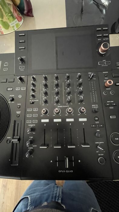 Pioneer Opus Quad + Mala UDG (c/garantia)