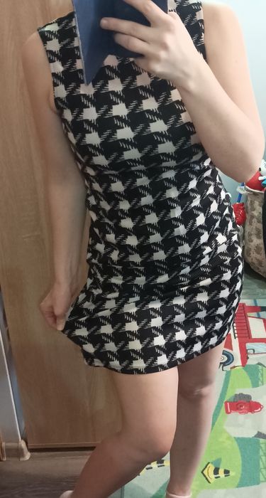 Sukienka pepitka S M