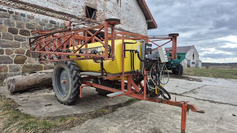 Opryskiwacz ekko 2600l 18- 21-24m
