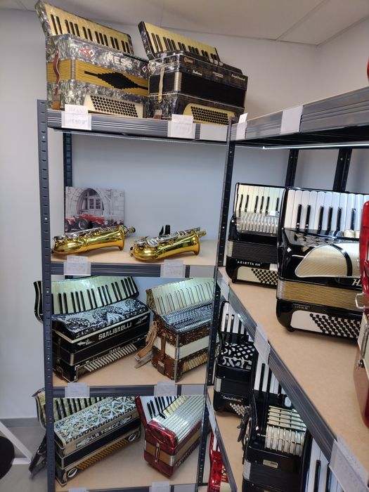Naprawa i sprzedaż akordeonów-korekty stroju-SERWIS!!!