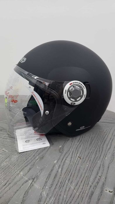 Capacete de mota Garibaldi