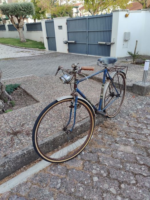 Bicicleta antiga - Vintage