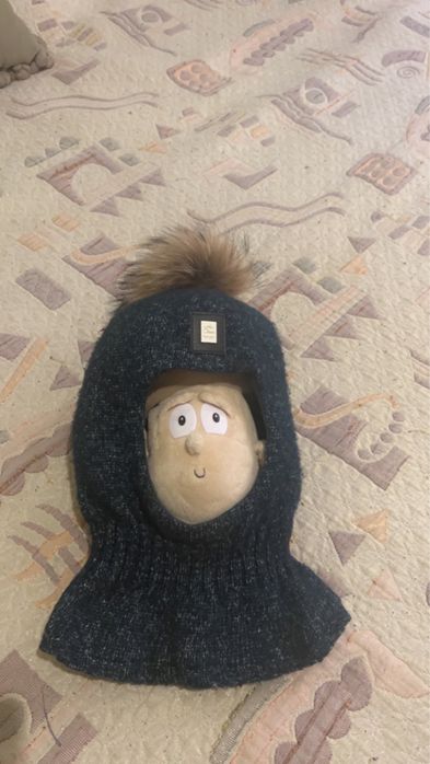 Шапка тепла з натур помпоном