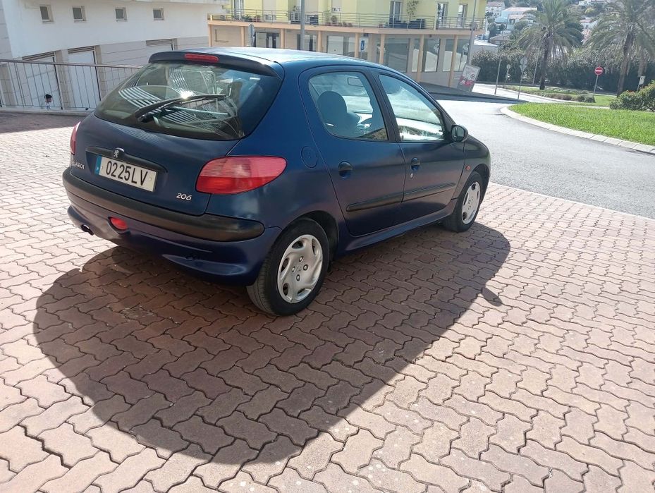 Peugeot 206 1.2 16.vavulas ano 99 — photo 3