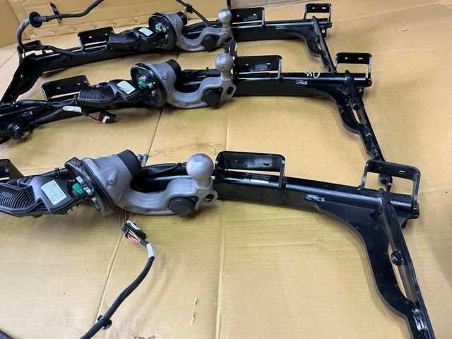 VW Volkswagen passat b9 hak holowniczy oryginał elektryczny