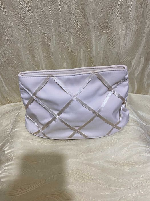 Велика містка косметичка Lancome,